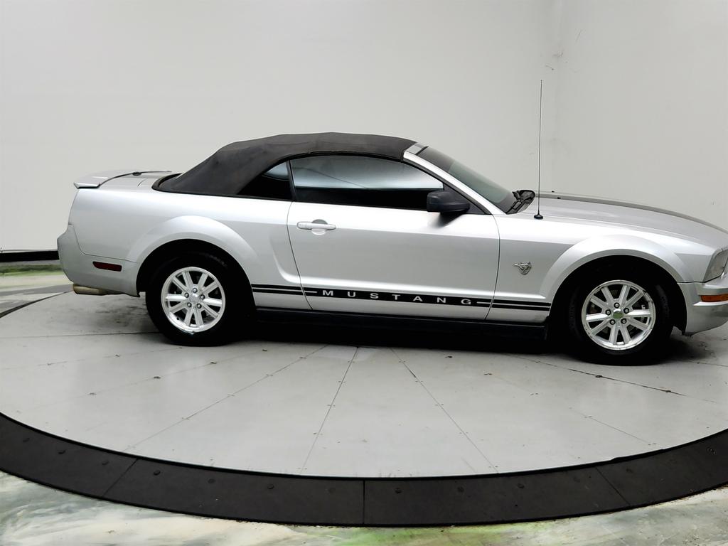 2009 Ford Mustang - $6,495