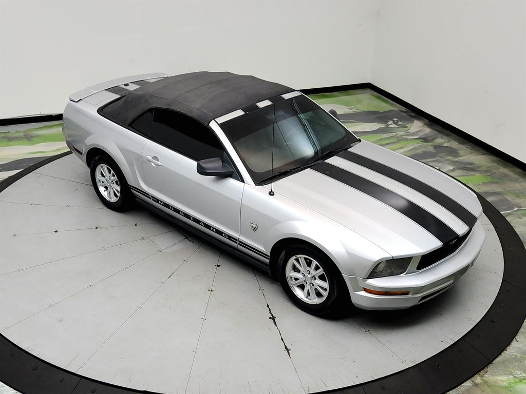 2009 Ford Mustang - $6,495