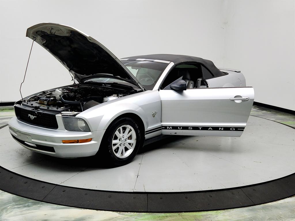 2009 Ford Mustang - $6,495