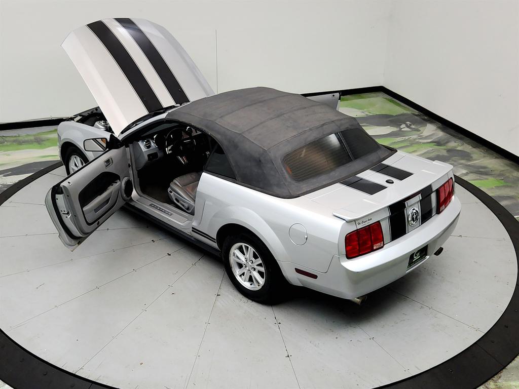 2009 Ford Mustang - $6,495