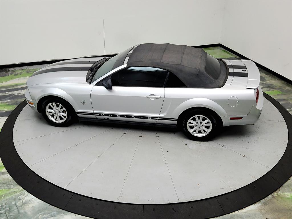 2009 Ford Mustang - $6,495