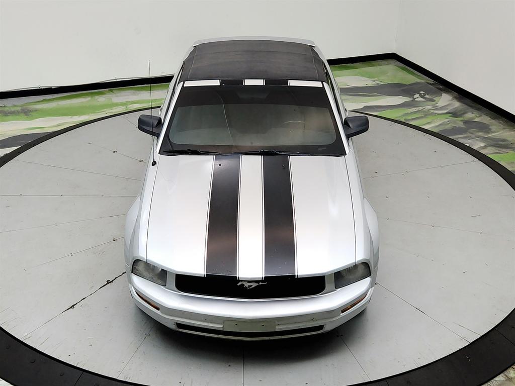 2009 Ford Mustang - $6,495