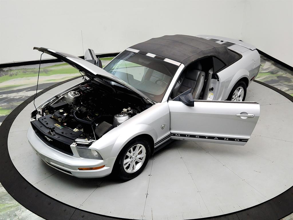 2009 Ford Mustang - $6,495