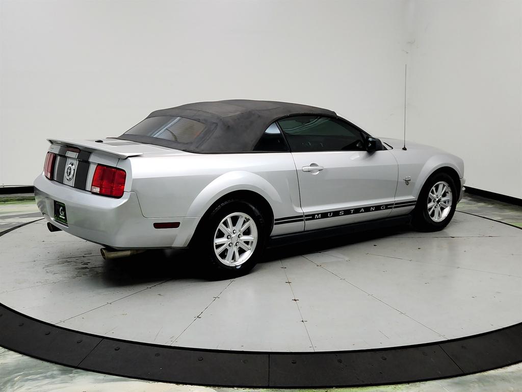 2009 Ford Mustang - $6,495