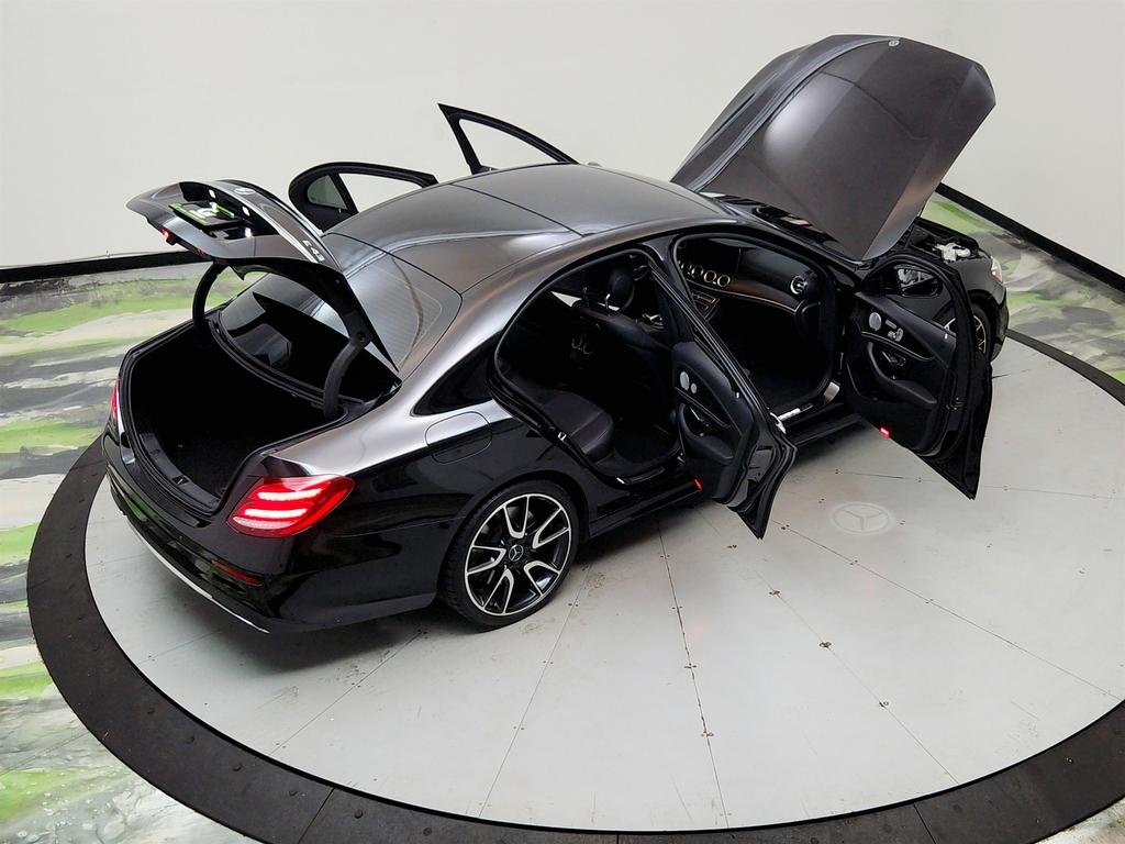 2018 Mercedes-Benz E-Class - $21,495