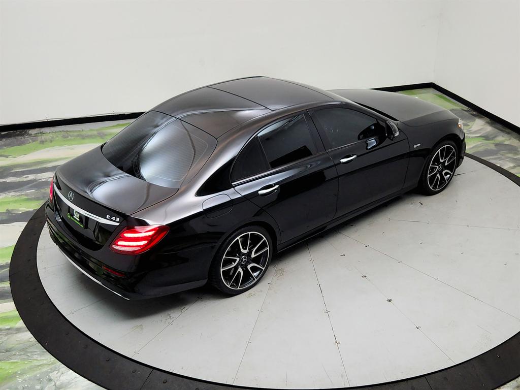 2018 Mercedes-Benz E-Class - $21,495