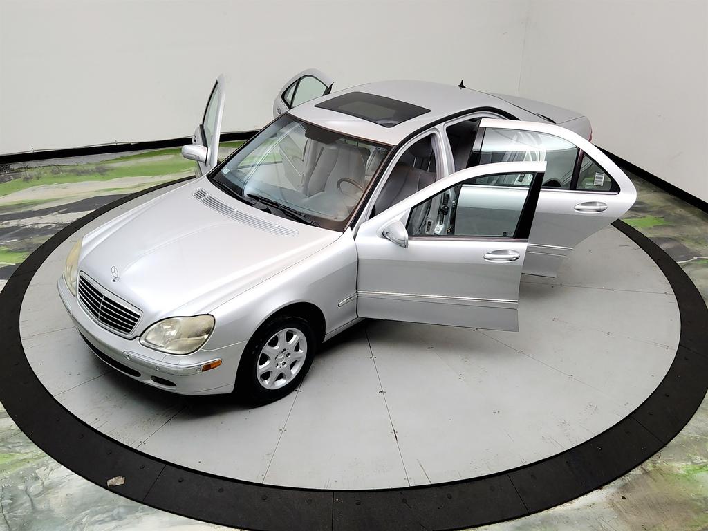 2000 Mercedes-Benz S-class - $5,795