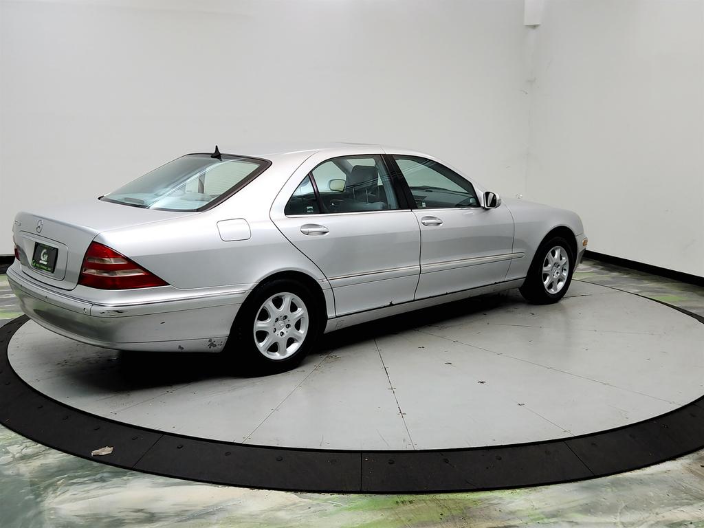 2000 Mercedes-Benz S-class - $5,795