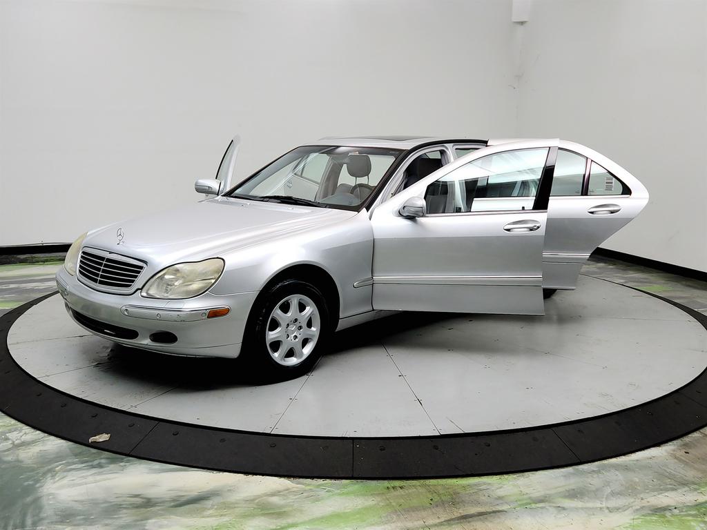 2000 Mercedes-Benz S-class - $5,795