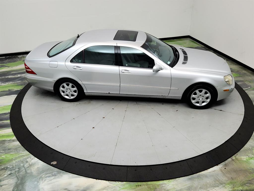 2000 Mercedes-Benz S-class - $5,795