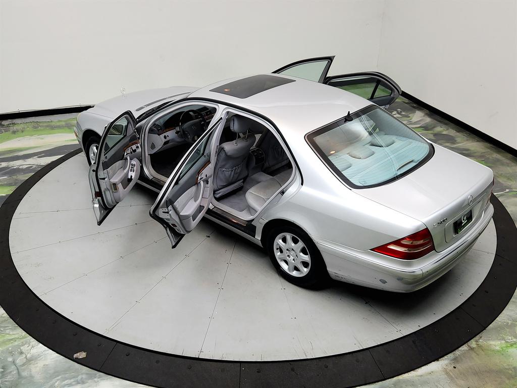 2000 Mercedes-Benz S-class - $5,795