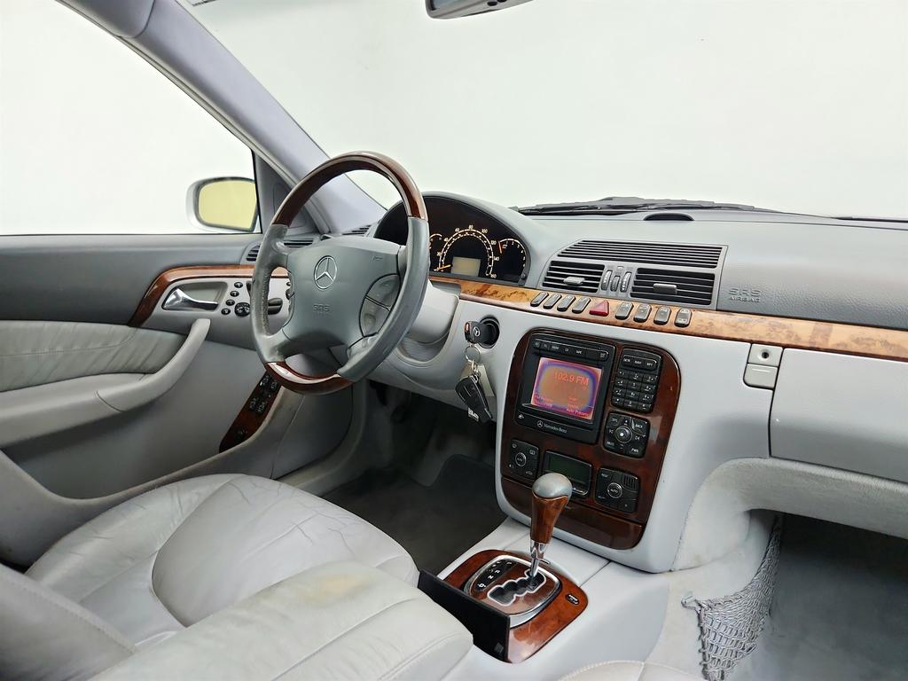 2000 Mercedes-Benz S-class - $5,795