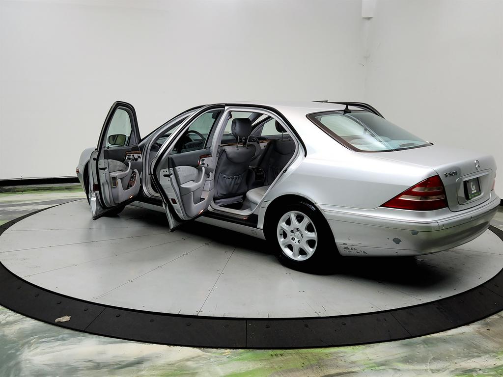 2000 Mercedes-Benz S-class - $5,795