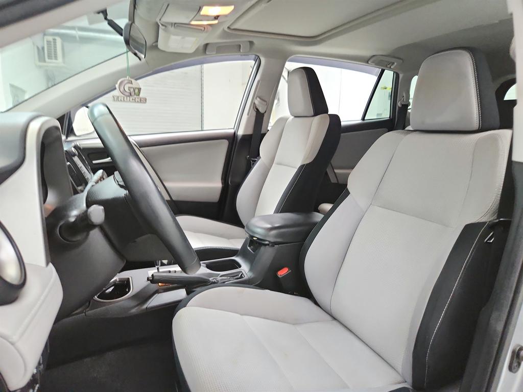 2016 Toyota RAV4 - $6,495
