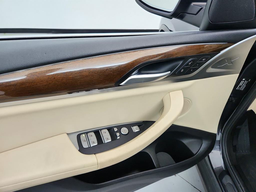 2022 BMW X3 - $22,845