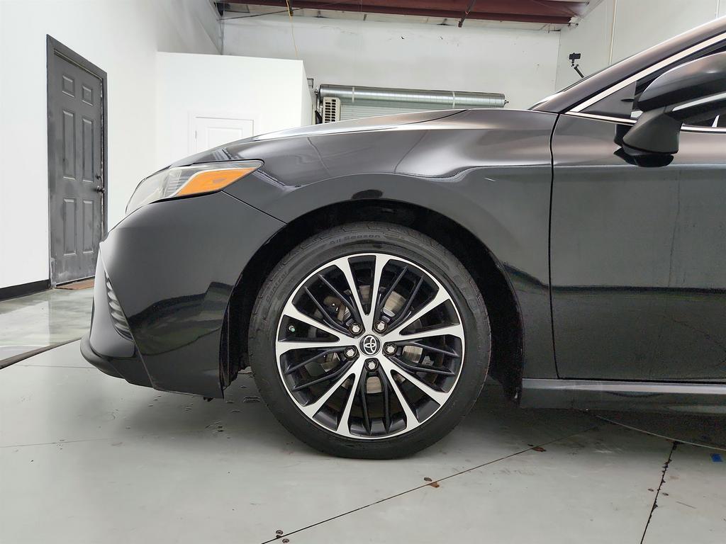 2018 Toyota Camry - $8,895