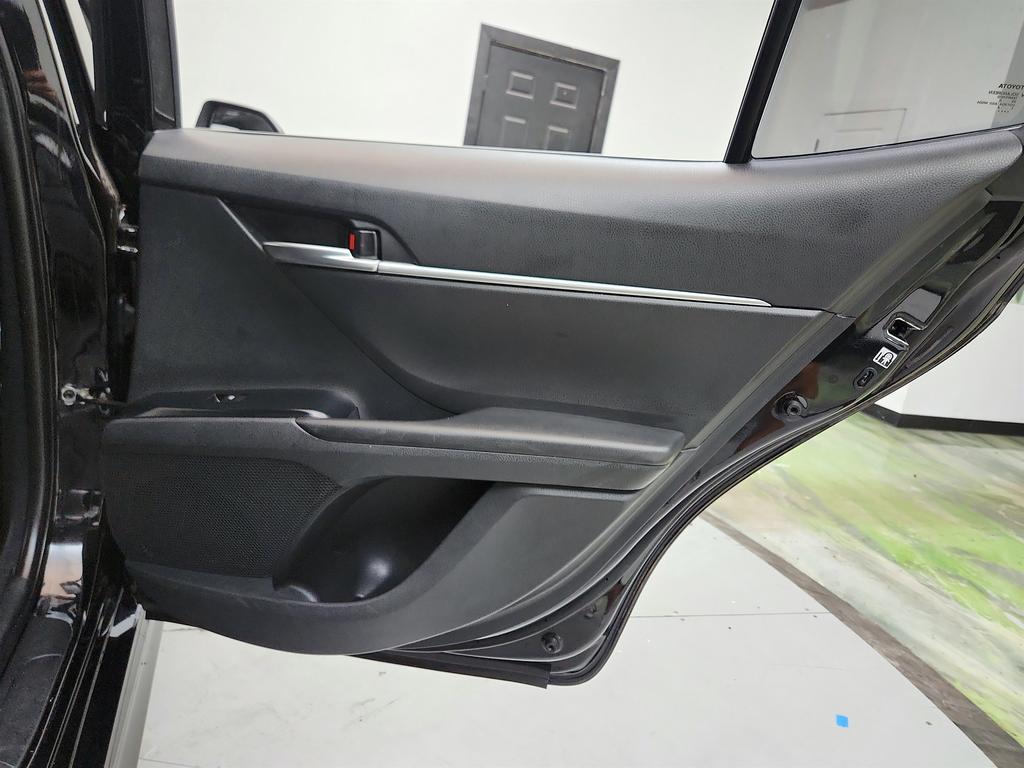 2018 Toyota Camry - $8,895