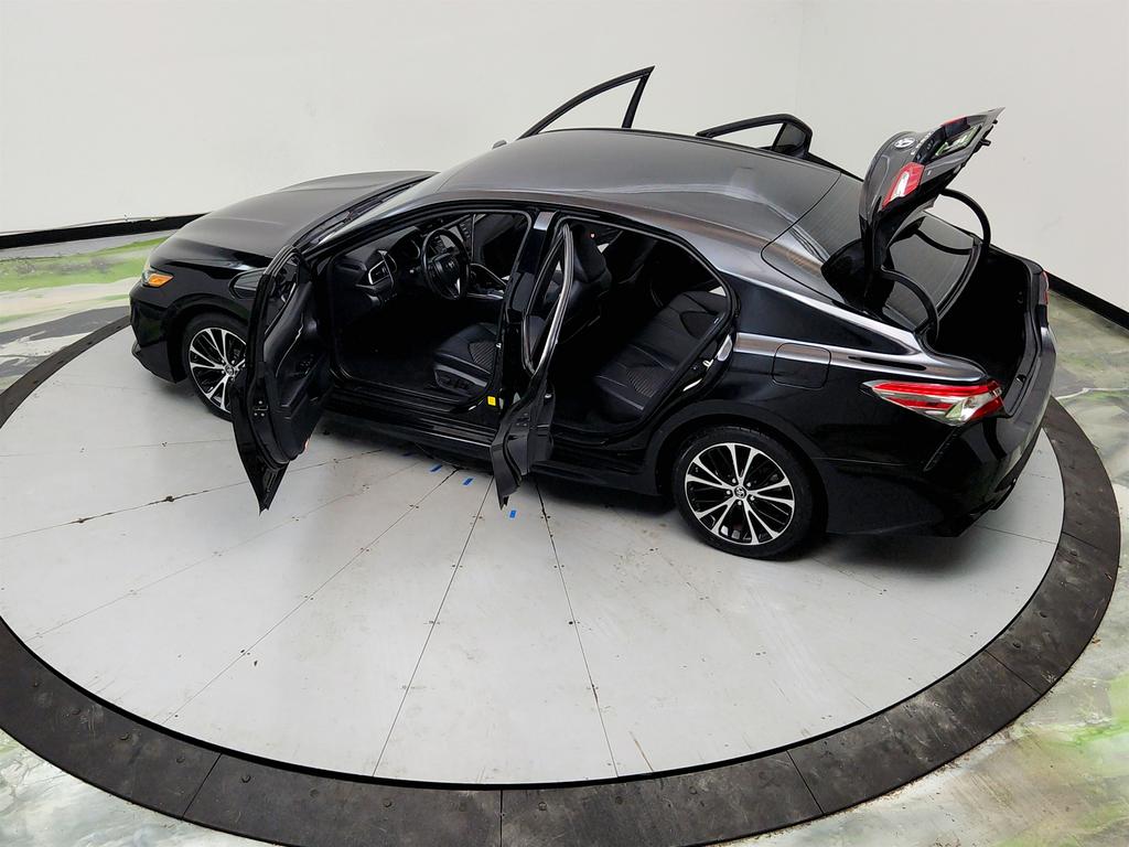2018 Toyota Camry - $8,895