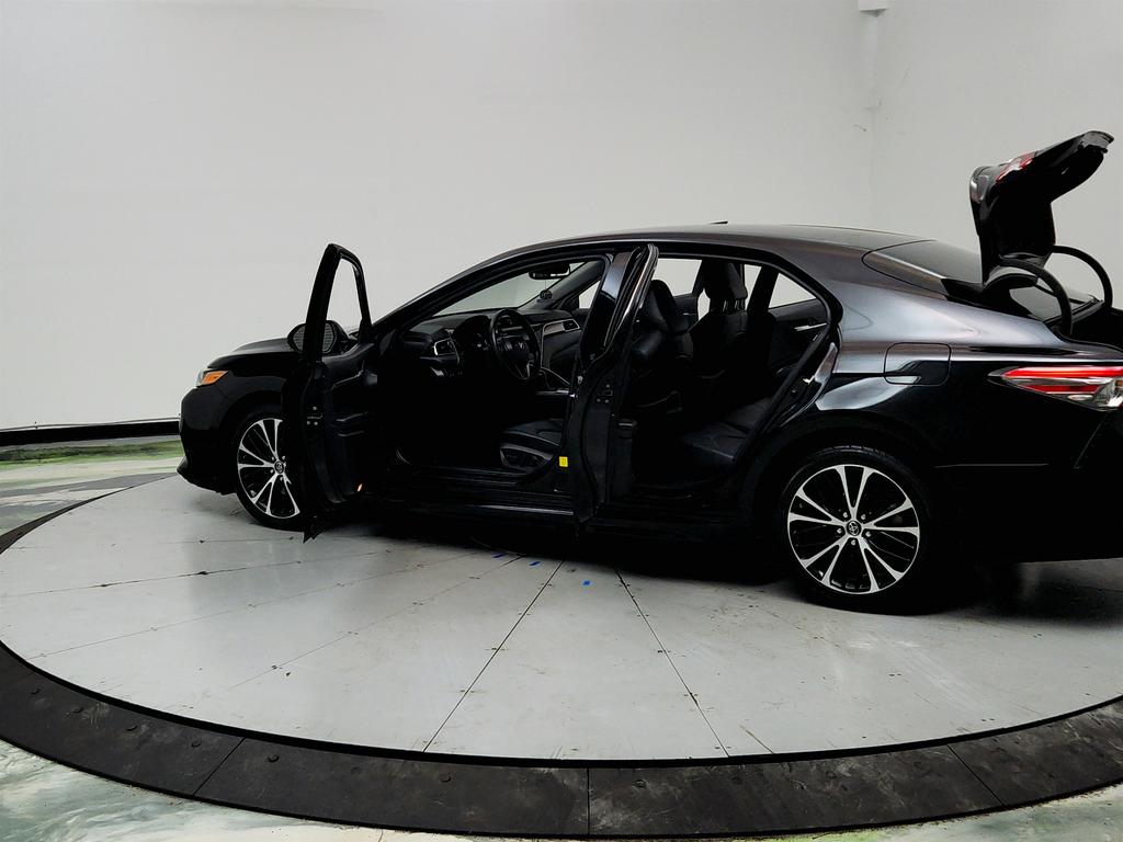 2018 Toyota Camry - $8,895