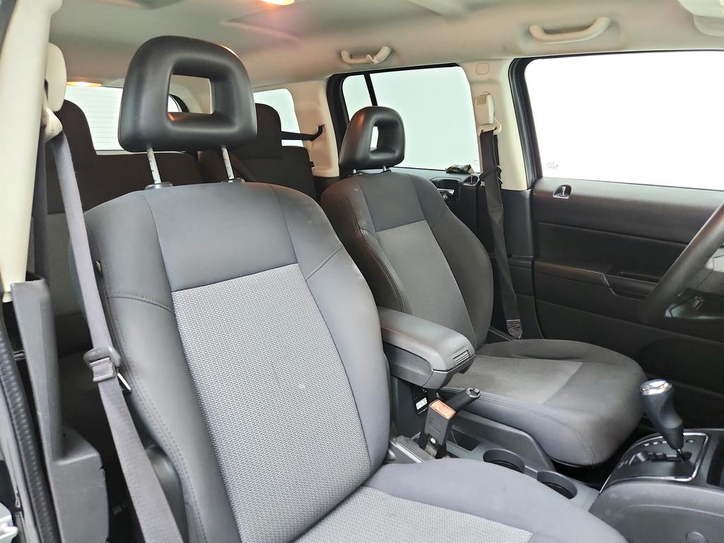 2009 Jeep Patriot - $2,195