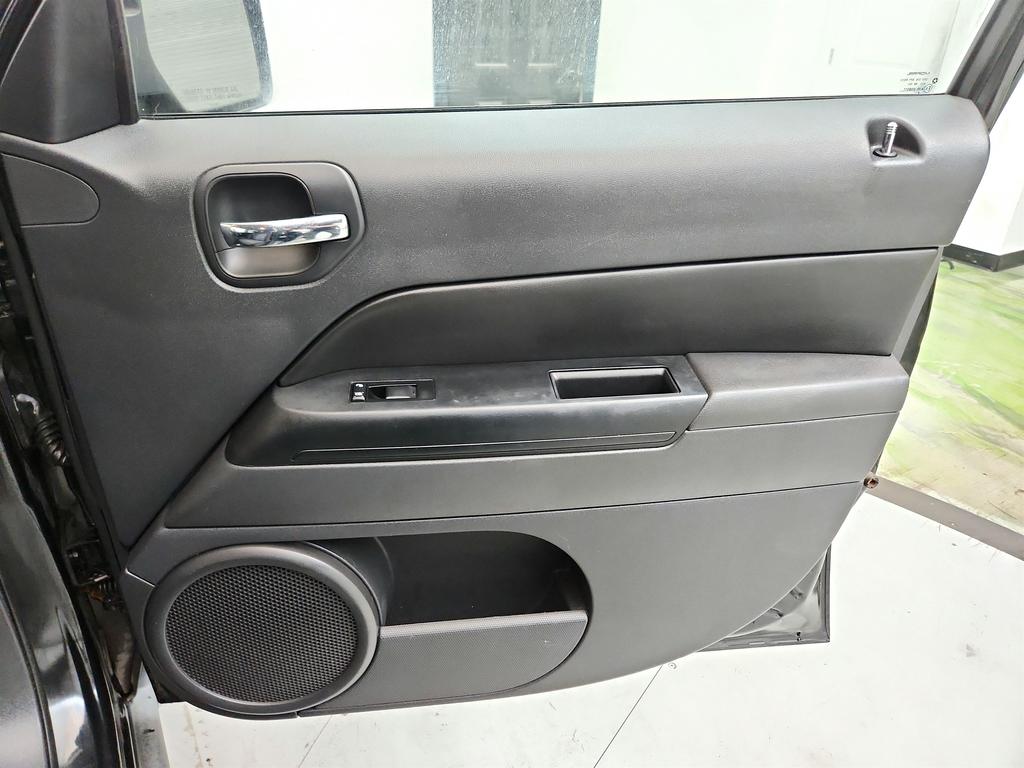 2009 Jeep Patriot - $2,195