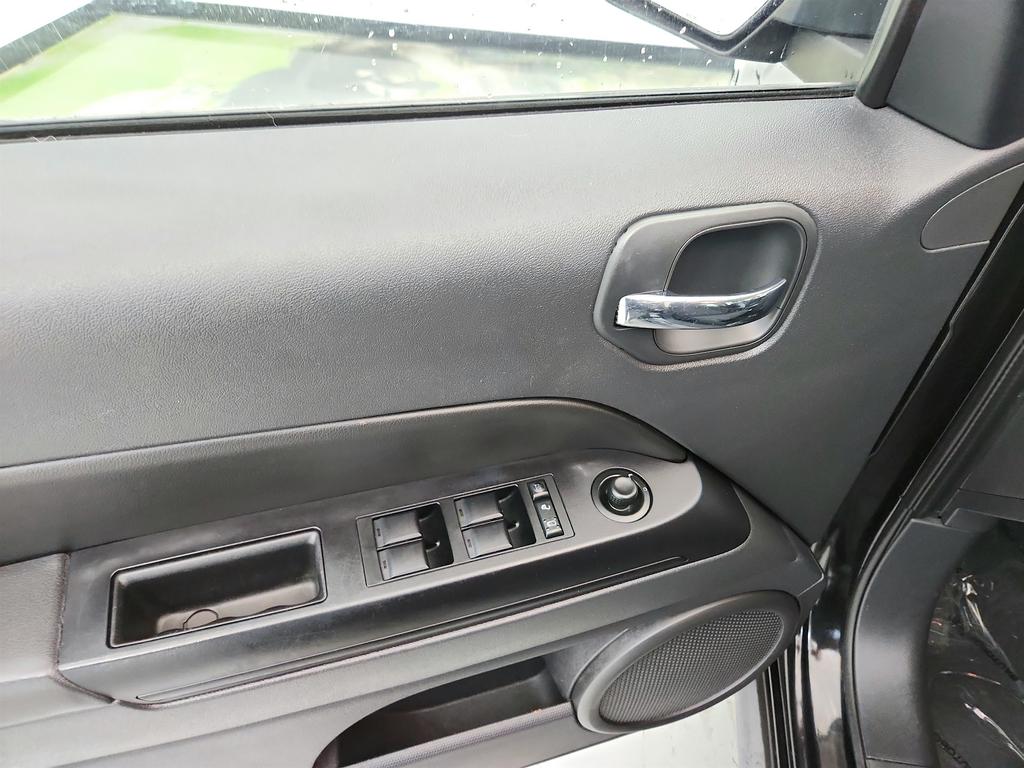 2009 Jeep Patriot - $2,195
