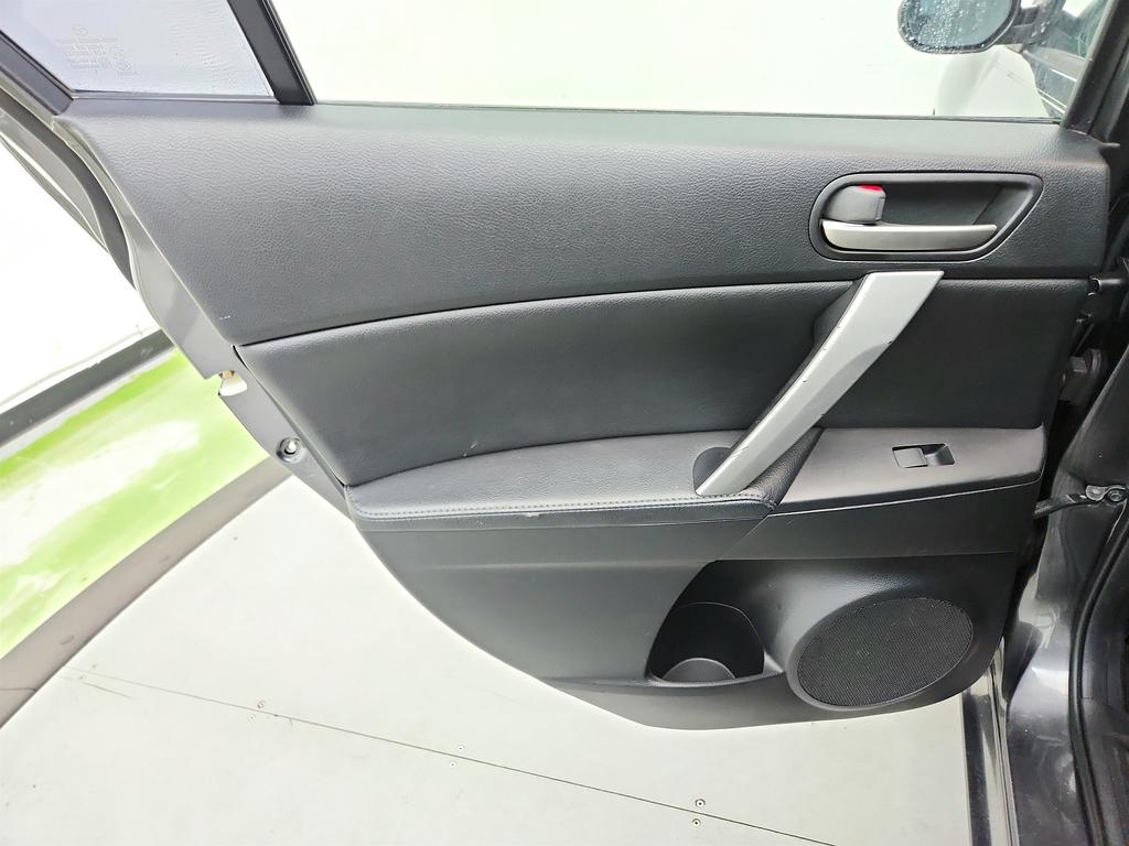 2012 MAZDA MAZDA3 - $4,590