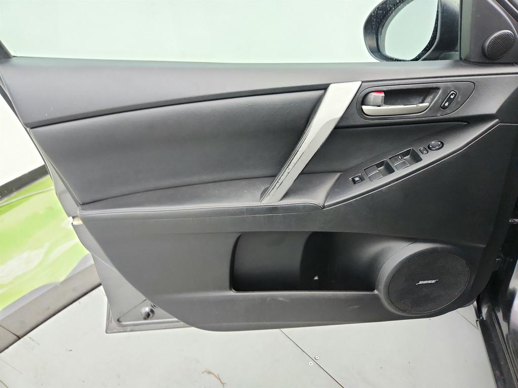 2012 MAZDA MAZDA3 - $4,590