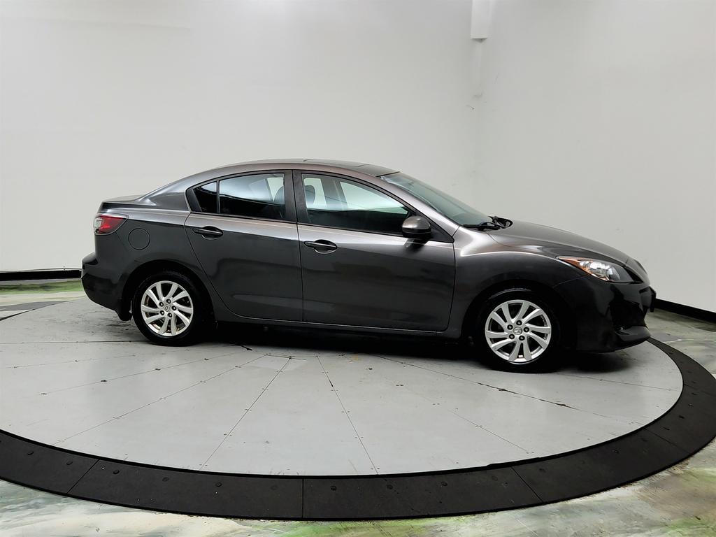 2012 MAZDA MAZDA3 - $4,590