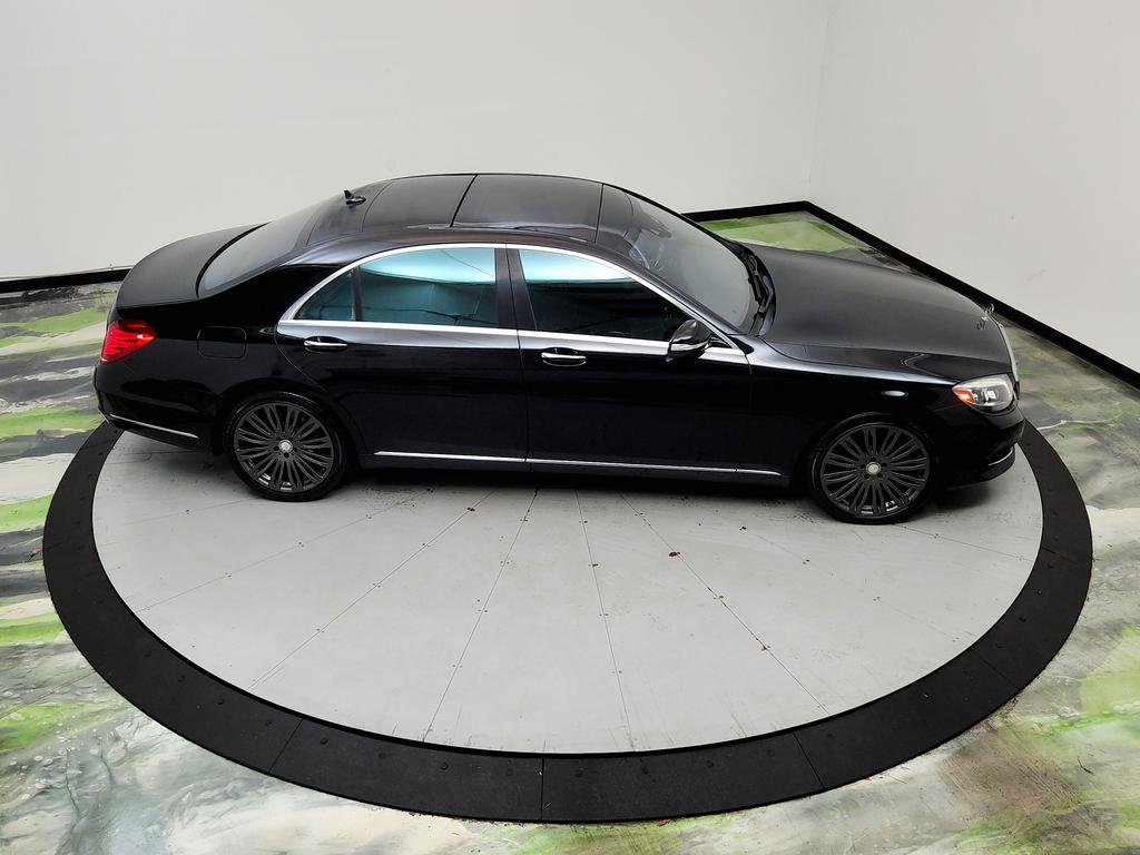 2016 Mercedes-Benz S-class - $18,945