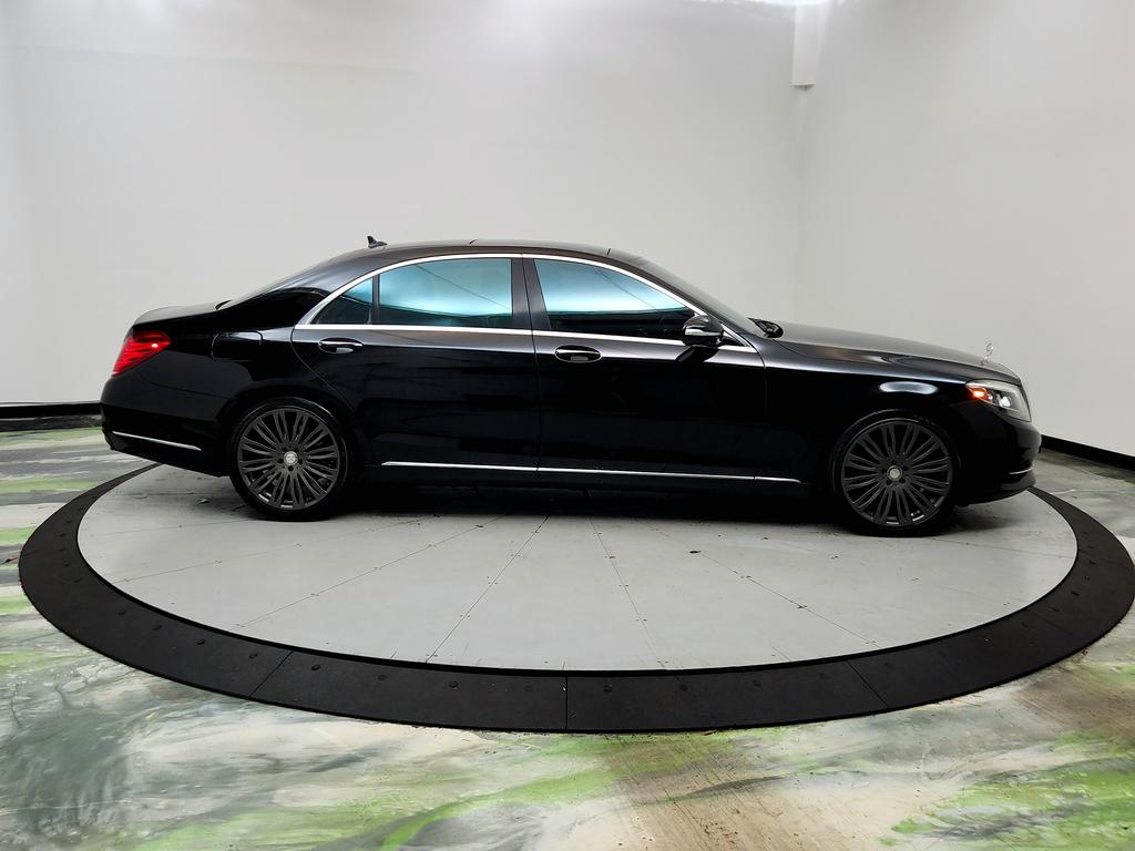2016 Mercedes-Benz S-class - $18,945
