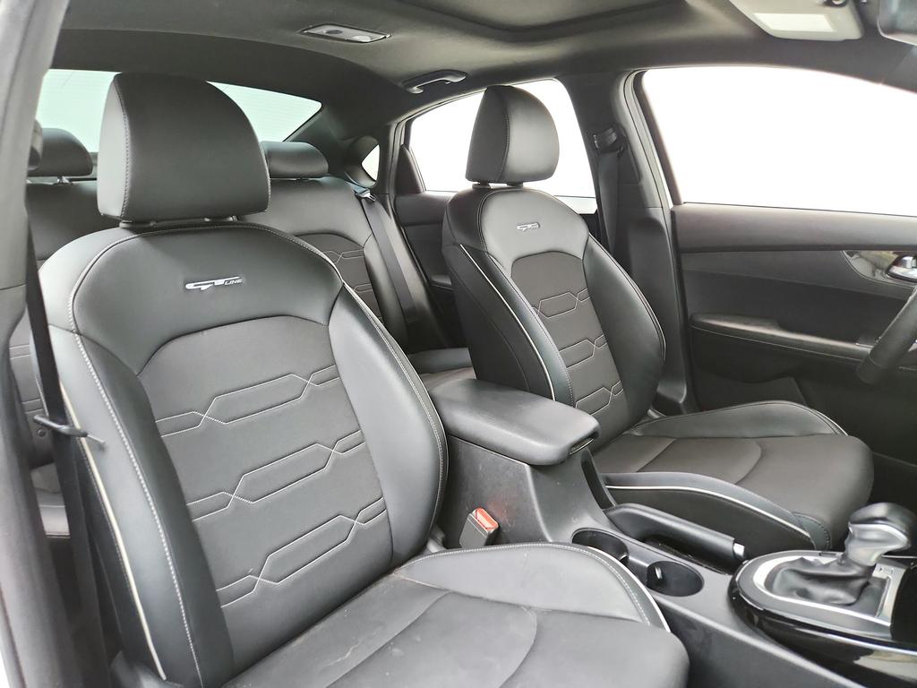 2020 Kia Forte - $13,945