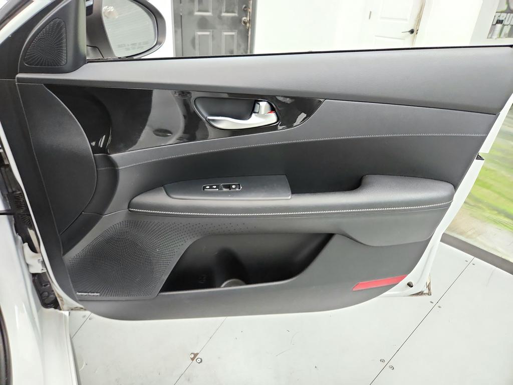 2020 Kia Forte - $13,945