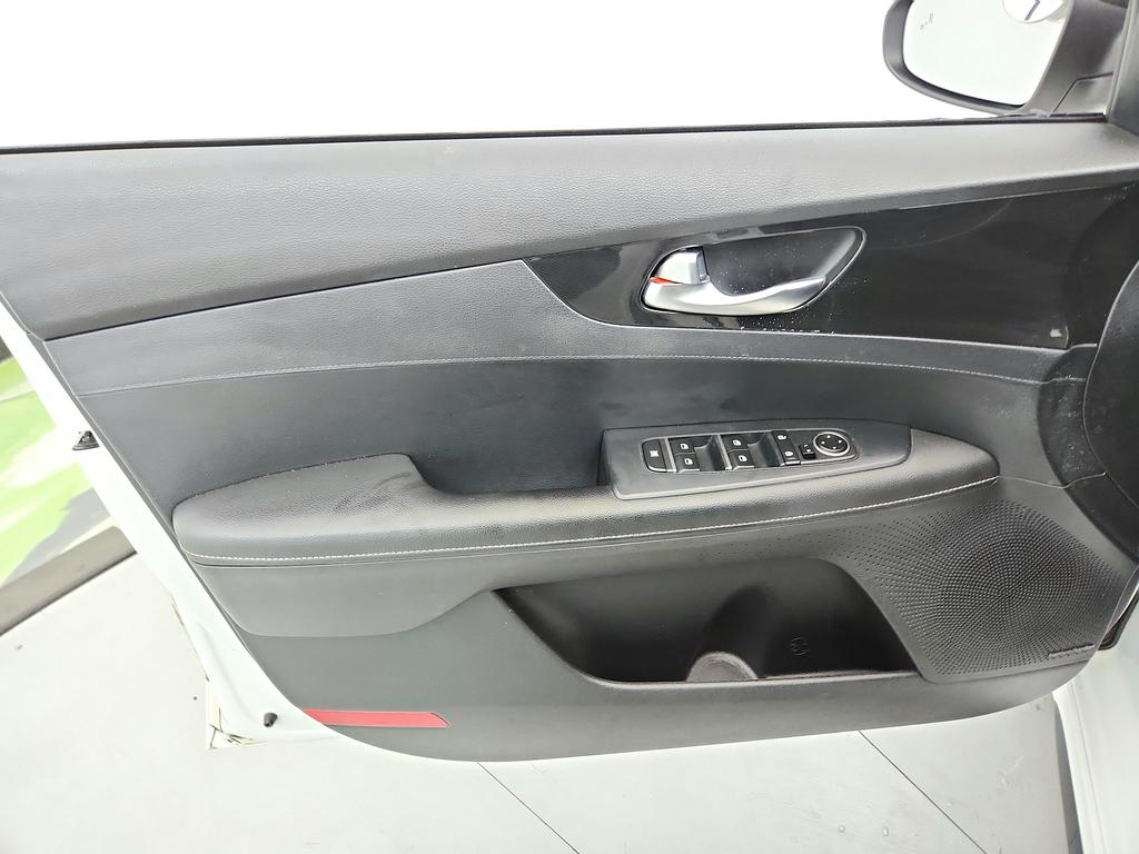 2020 Kia Forte - $13,945