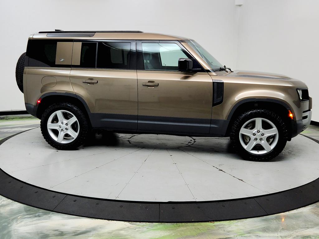 2020 Land Rover Defender - $30,645