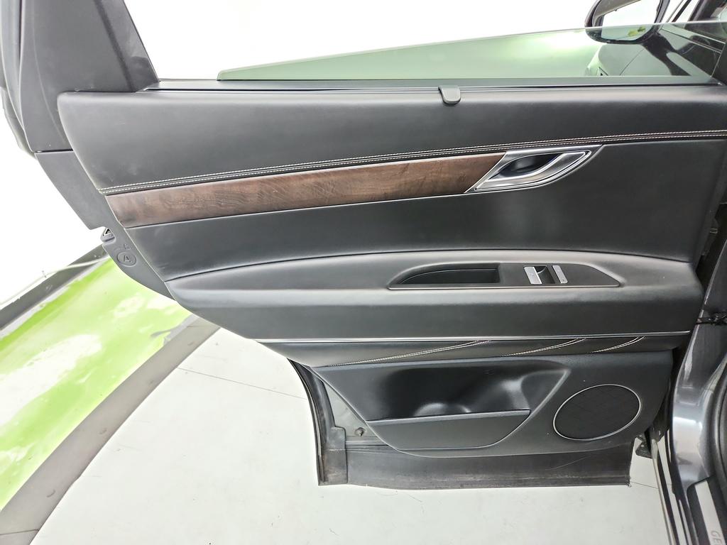 2021 Genesis GV80 - $21,445