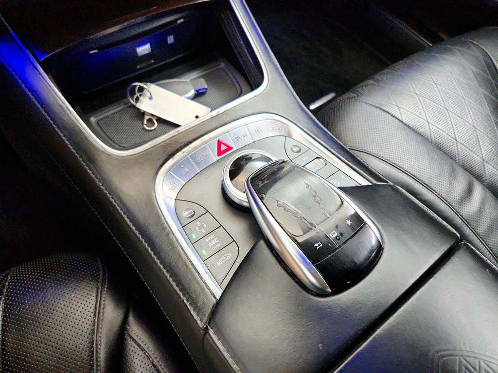 2016 Mercedes-Benz S-class - $36,895