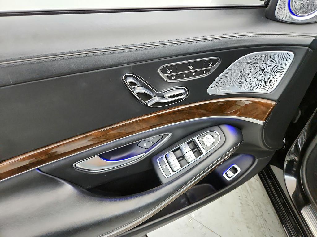 2016 Mercedes-Benz S-class - $36,895