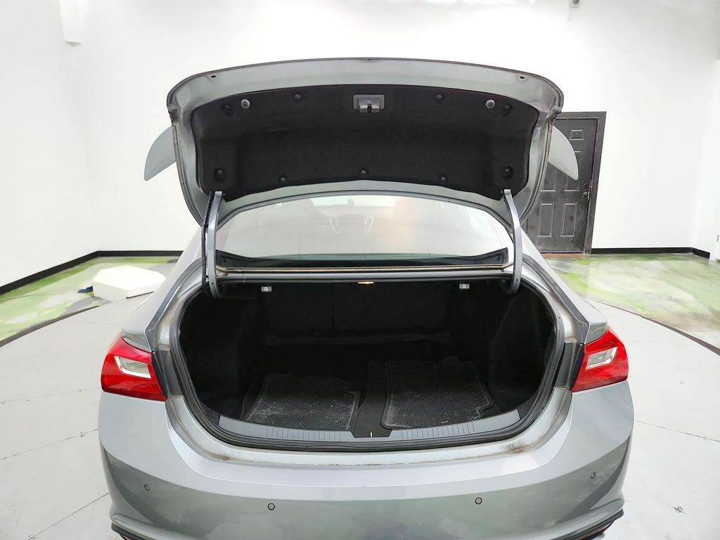 2024 Chevrolet Malibu - $14,895