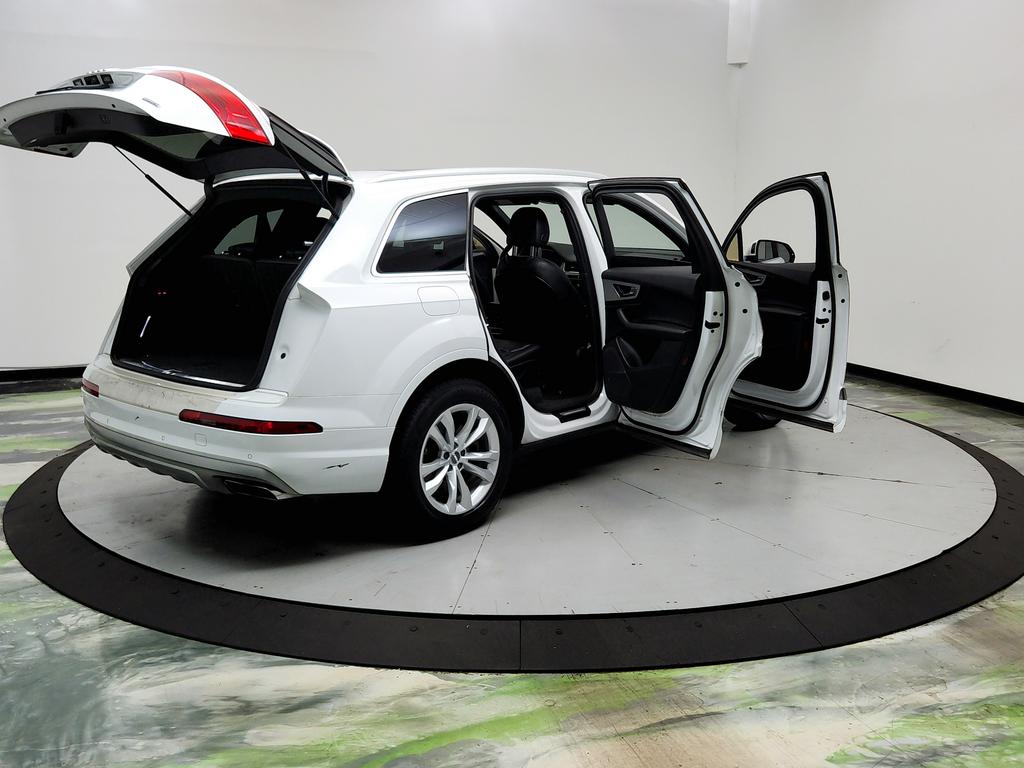 2019 Audi Q7 - $10,995
