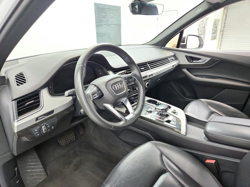 2019 Audi Q7 - $10,995