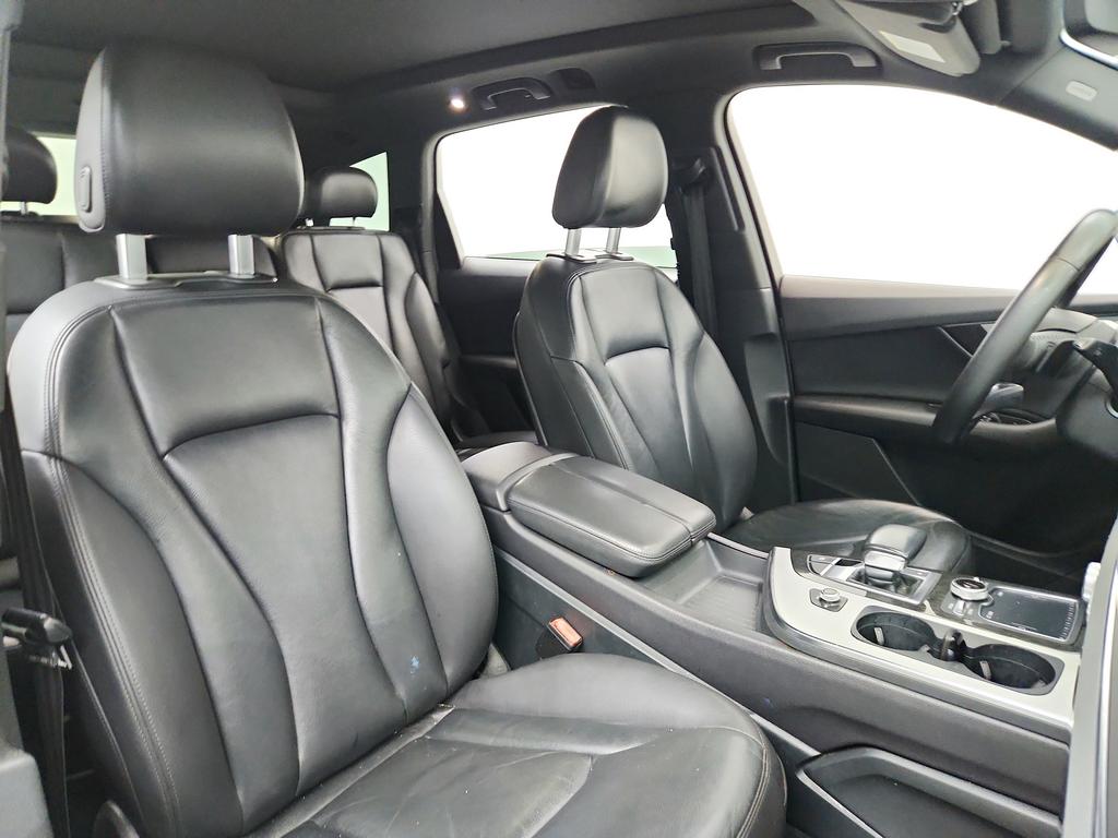 2019 Audi Q7 - $10,995