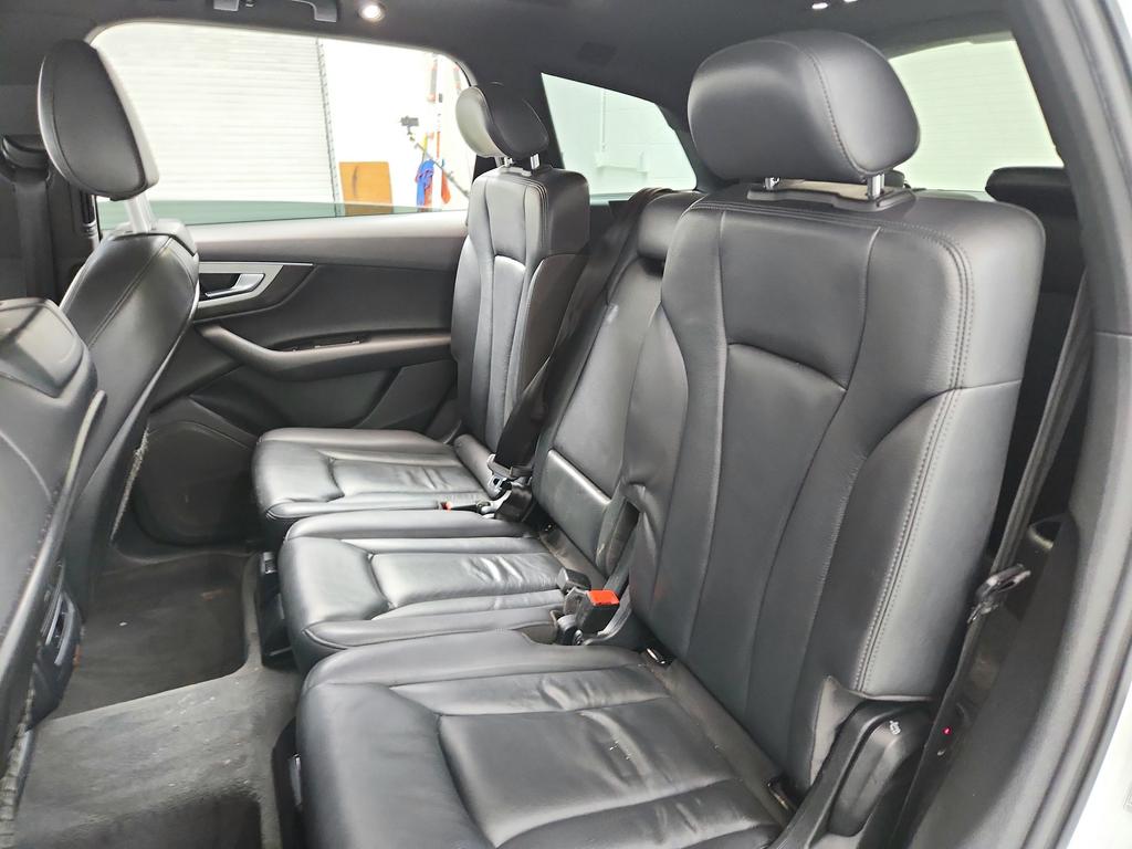 2019 Audi Q7 - $10,995