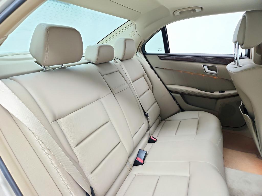 2013 Mercedes-Benz E-Class - $6,995