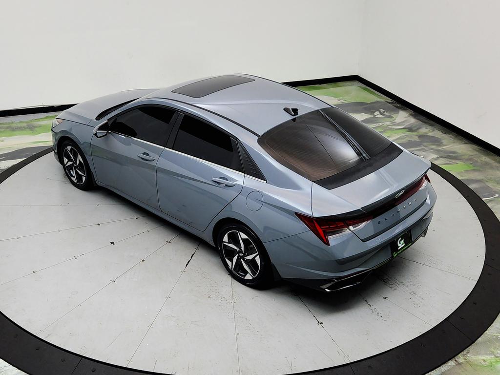 2022 Hyundai Elantra - $14,950