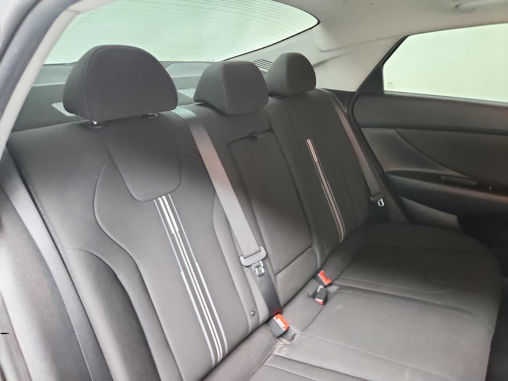 2022 Hyundai Elantra - $14,950