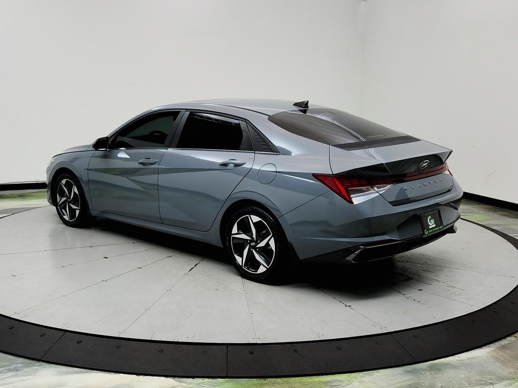 2022 Hyundai Elantra - $14,950