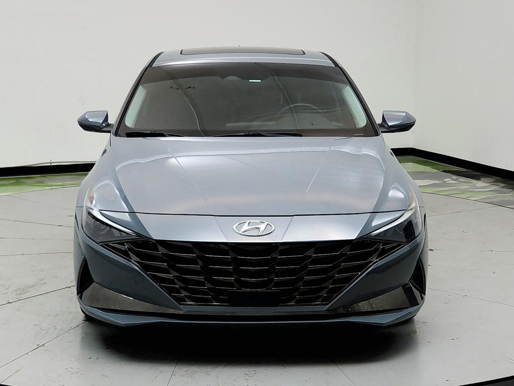 2022 Hyundai Elantra - $14,950
