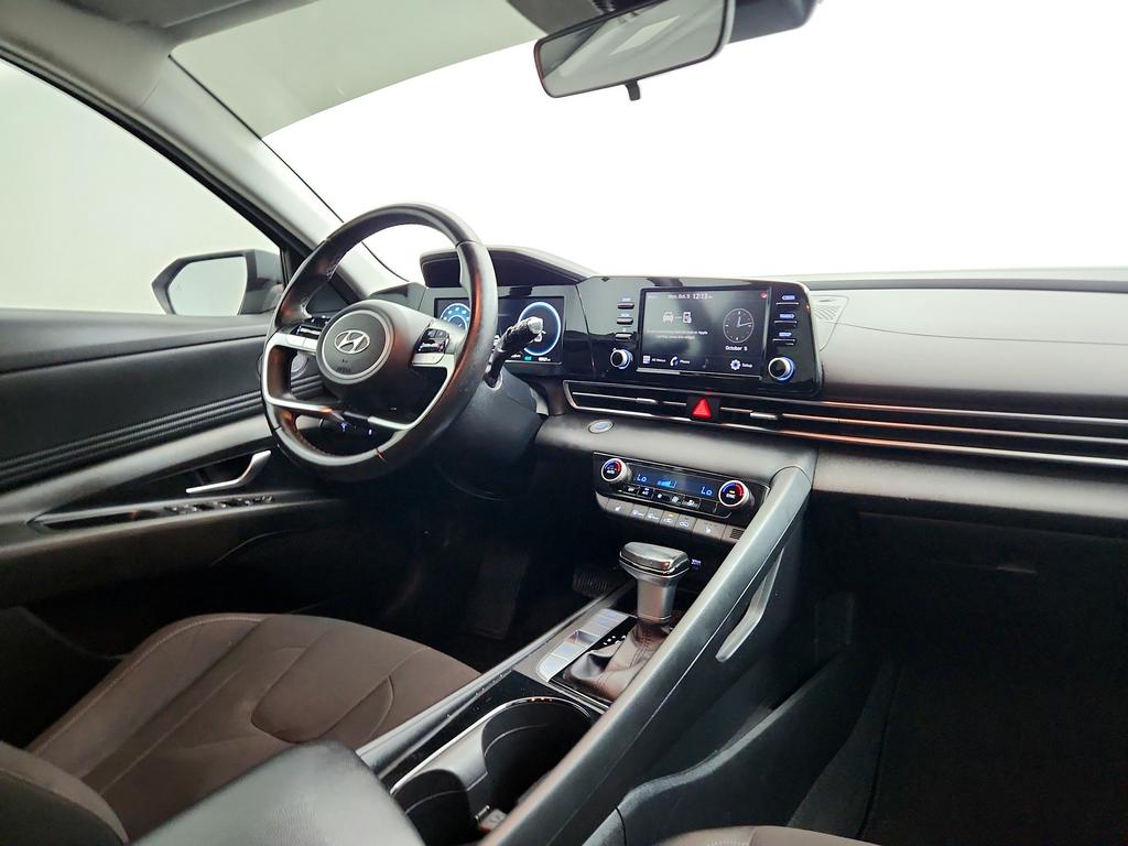 2022 Hyundai Elantra - $14,950