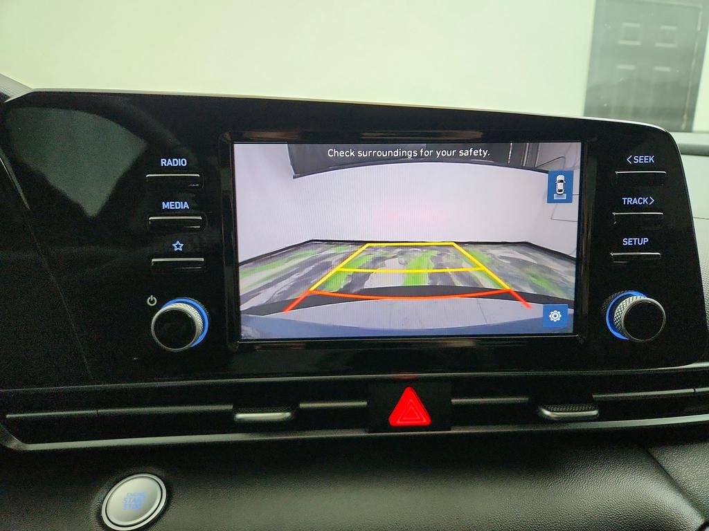 2022 Hyundai Elantra - $14,950